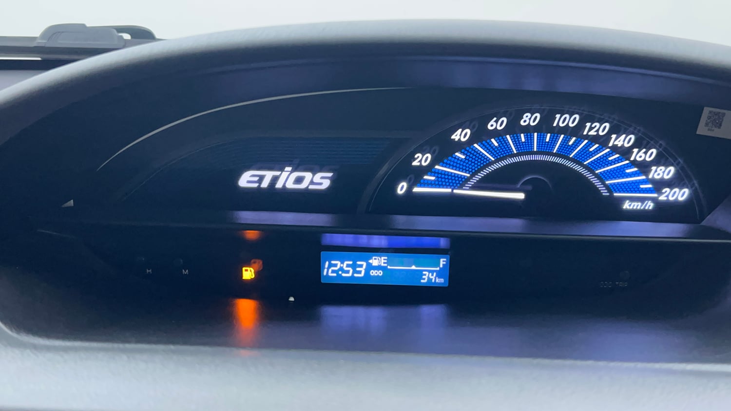 Used 2013 Toyota Etios G Petrol Manual interior CLUSTERMETER VIEW