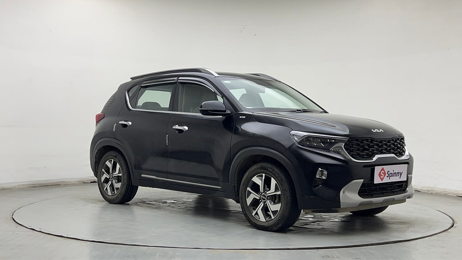 Used 2021 Kia Sonet HTX 1.0 iMT Petrol Manual exterior RIGHT FRONT CORNER VIEW