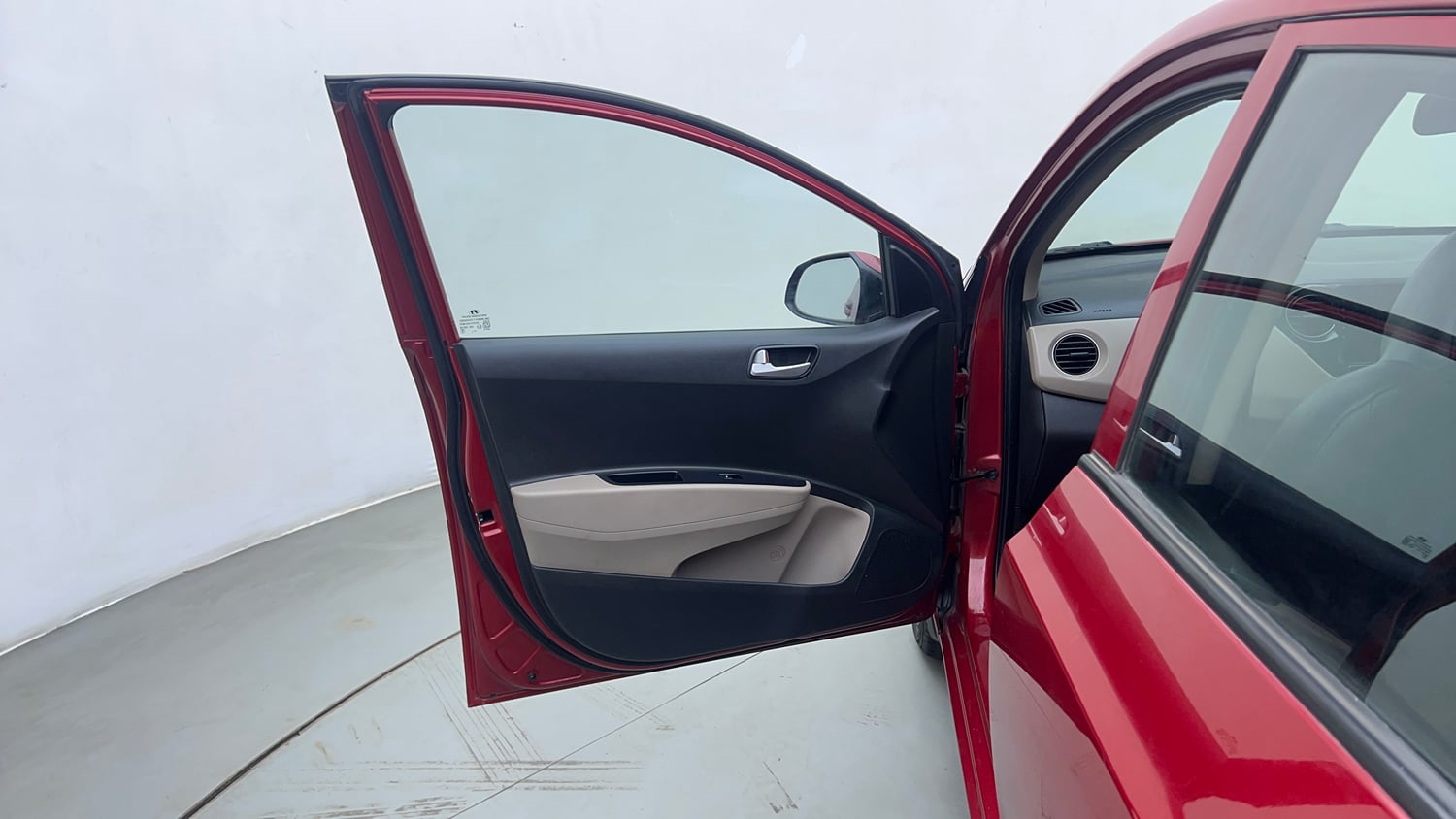 Used 2018 Hyundai Grand i10 Sportz 1.2 Kappa VTVT Petrol Manual interior LEFT FRONT DOOR OPEN VIEW