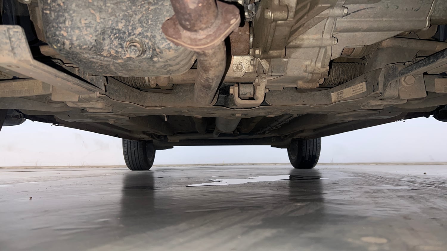 Used 2024 Tata Punch Adventure Rhythm Petrol Manual extra FRONT LEFT UNDERBODY VIEW
