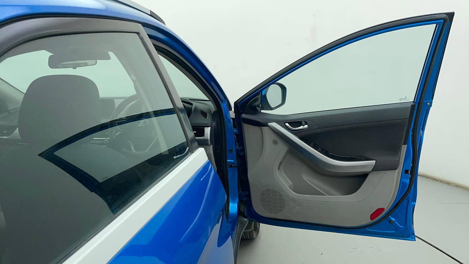 Used 2017 Tata Nexon XZ Plus Diesel Diesel Manual interior RIGHT FRONT DOOR OPEN VIEW