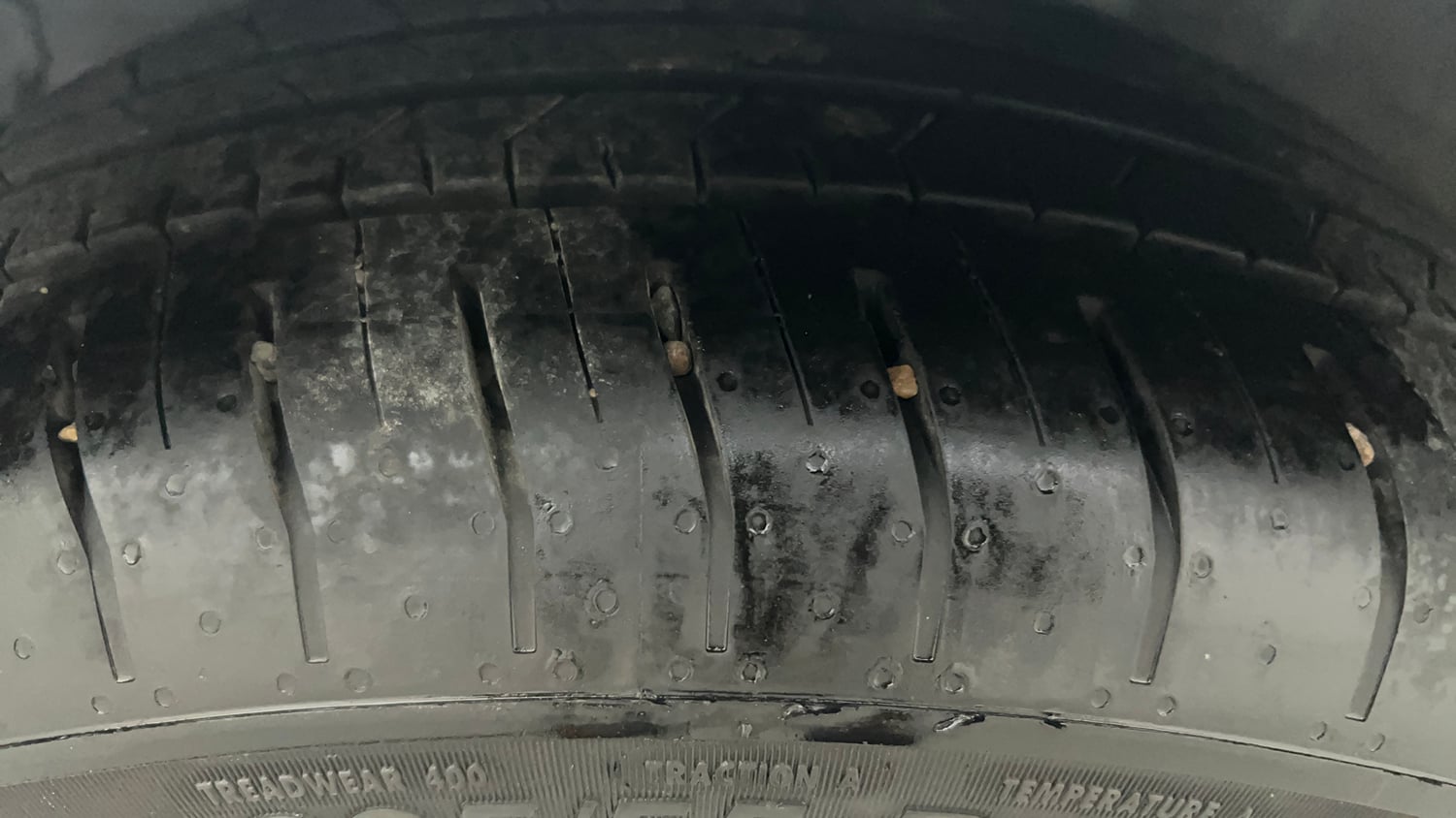 Used 2024 Hyundai Verna SX 1.5 Petrol MT Petrol Manual tyres RIGHT REAR TYRE TREAD VIEW