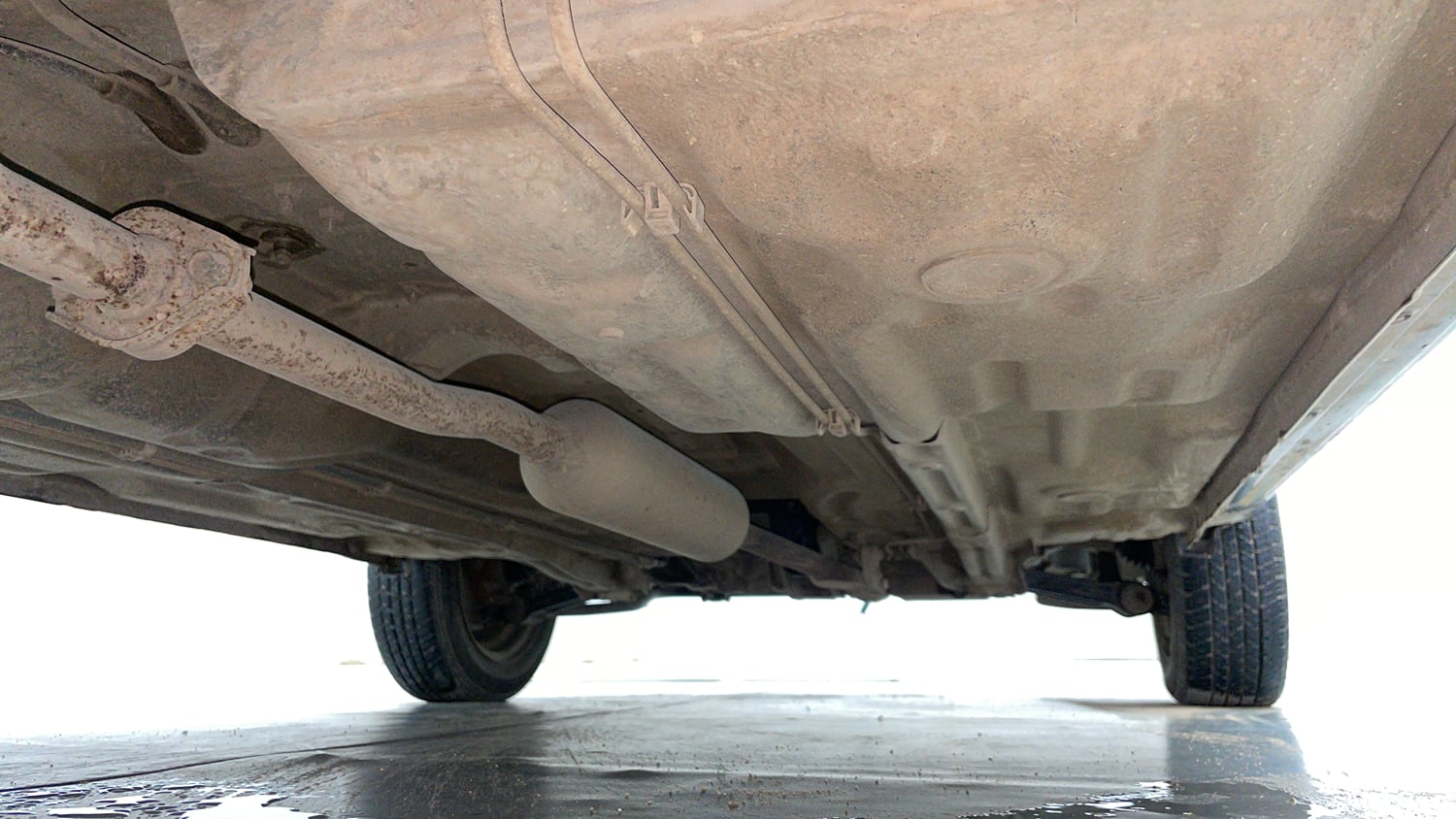 Used 2017 Maruti Suzuki Alto K10 VXi Petrol Manual extra REAR RIGHT UNDERBODY VIEW