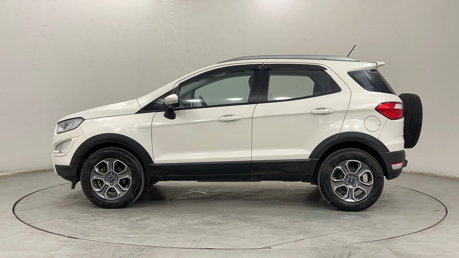 Used 2021 Ford EcoSport Titanium Plus 1.5L Ti-VCT AT Petrol Automatic exterior LEFT SIDE VIEW