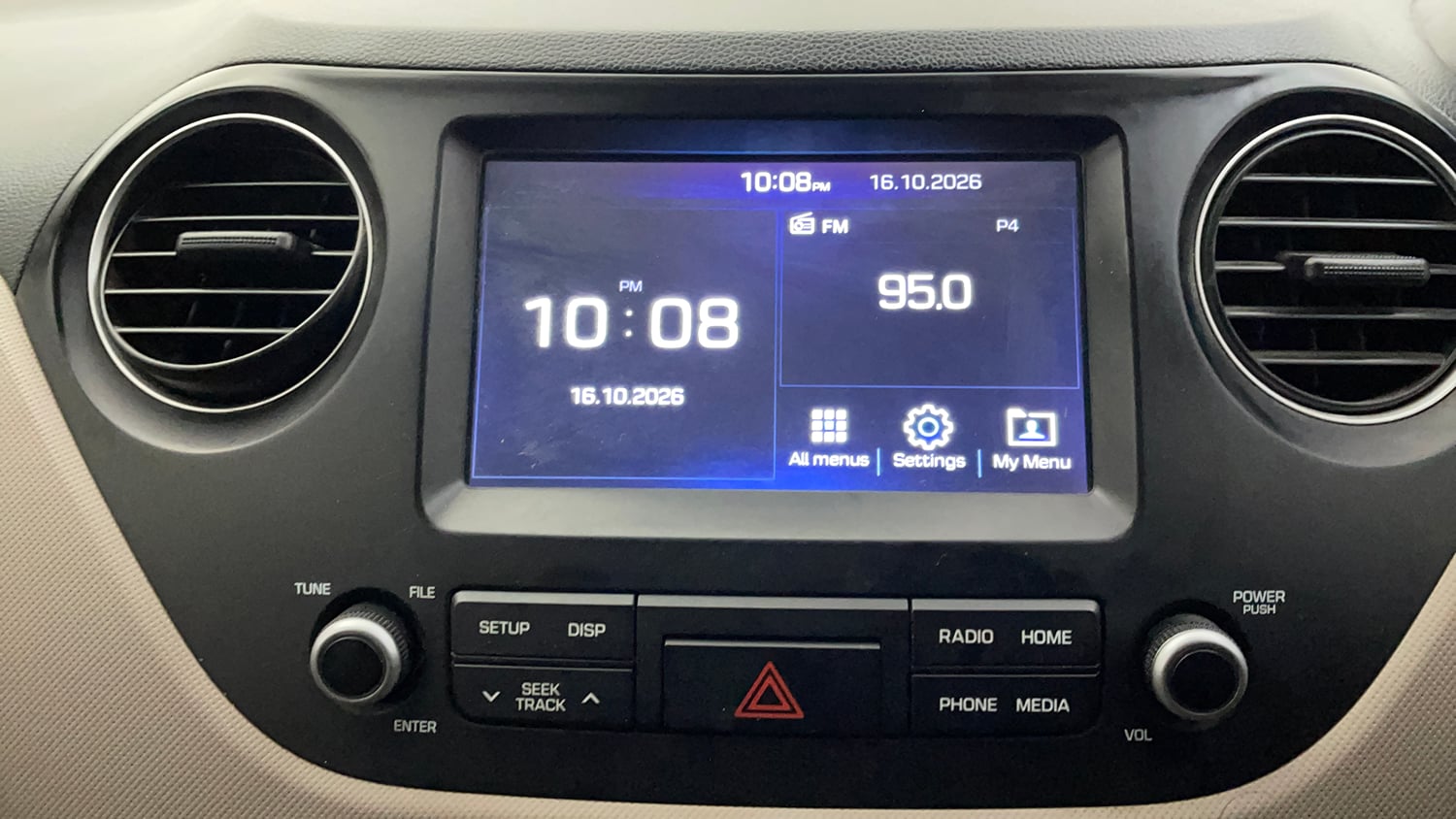 Used 2018 Hyundai Grand i10 Sportz AT 1.2 Kappa VTVT Petrol Automatic top_features Integrated (in-dash) music system