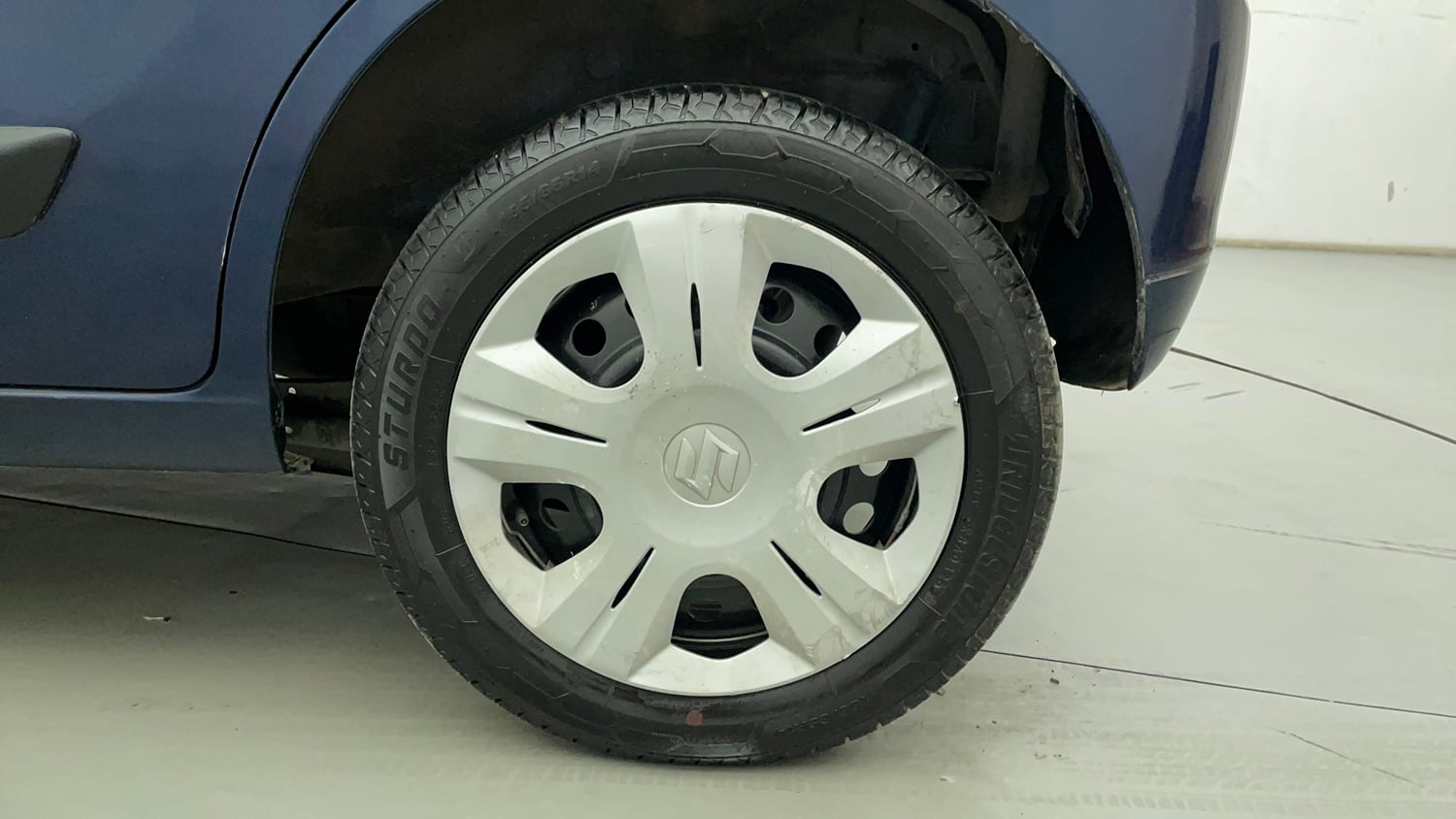 Used 2019 Maruti Suzuki Wagon R VXI Petrol Manual tyres LEFT REAR TYRE RIM VIEW