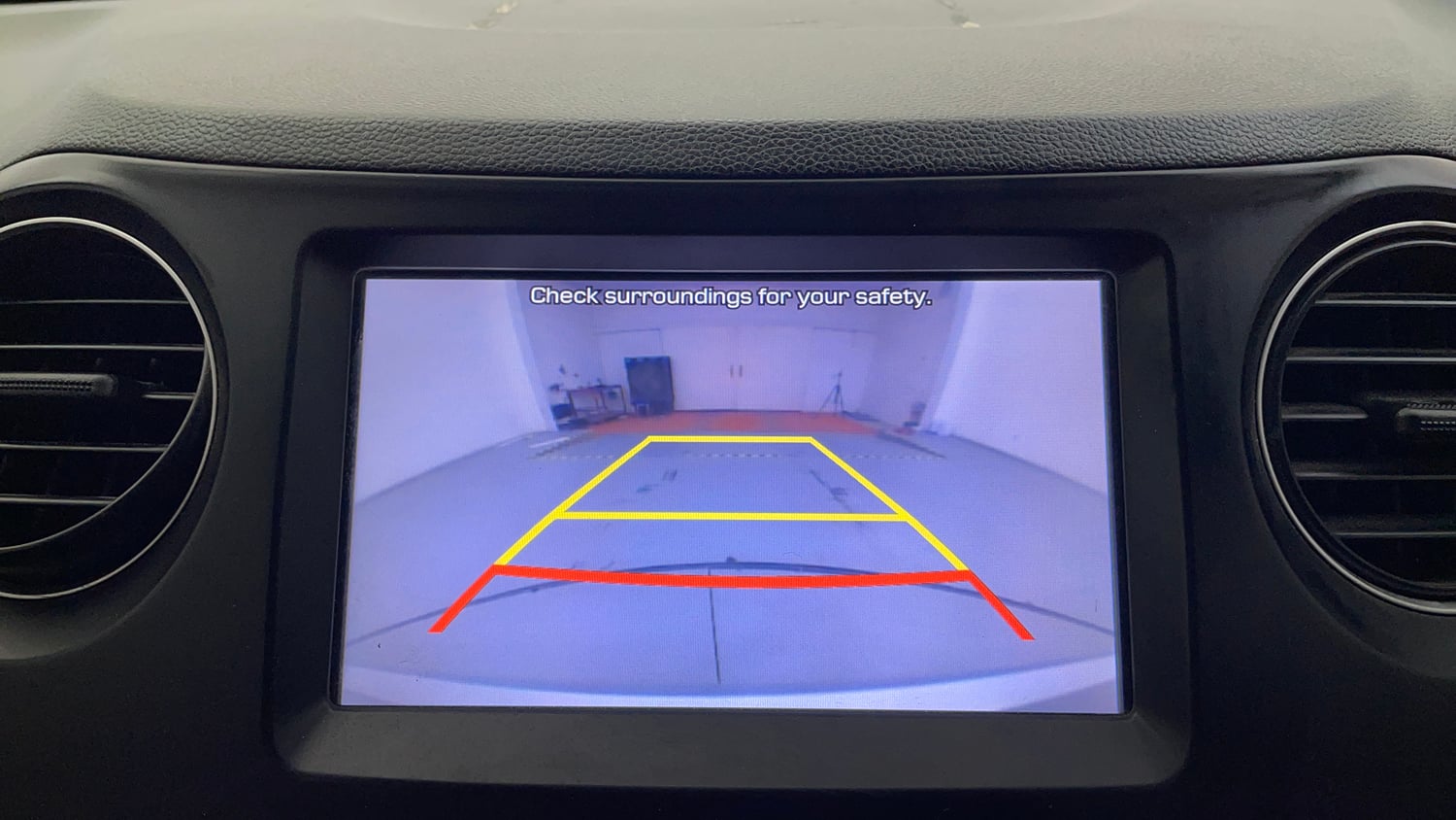 Used 2018 Hyundai Grand i10 Sportz AT 1.2 Kappa VTVT Petrol Automatic top_features Rear camera