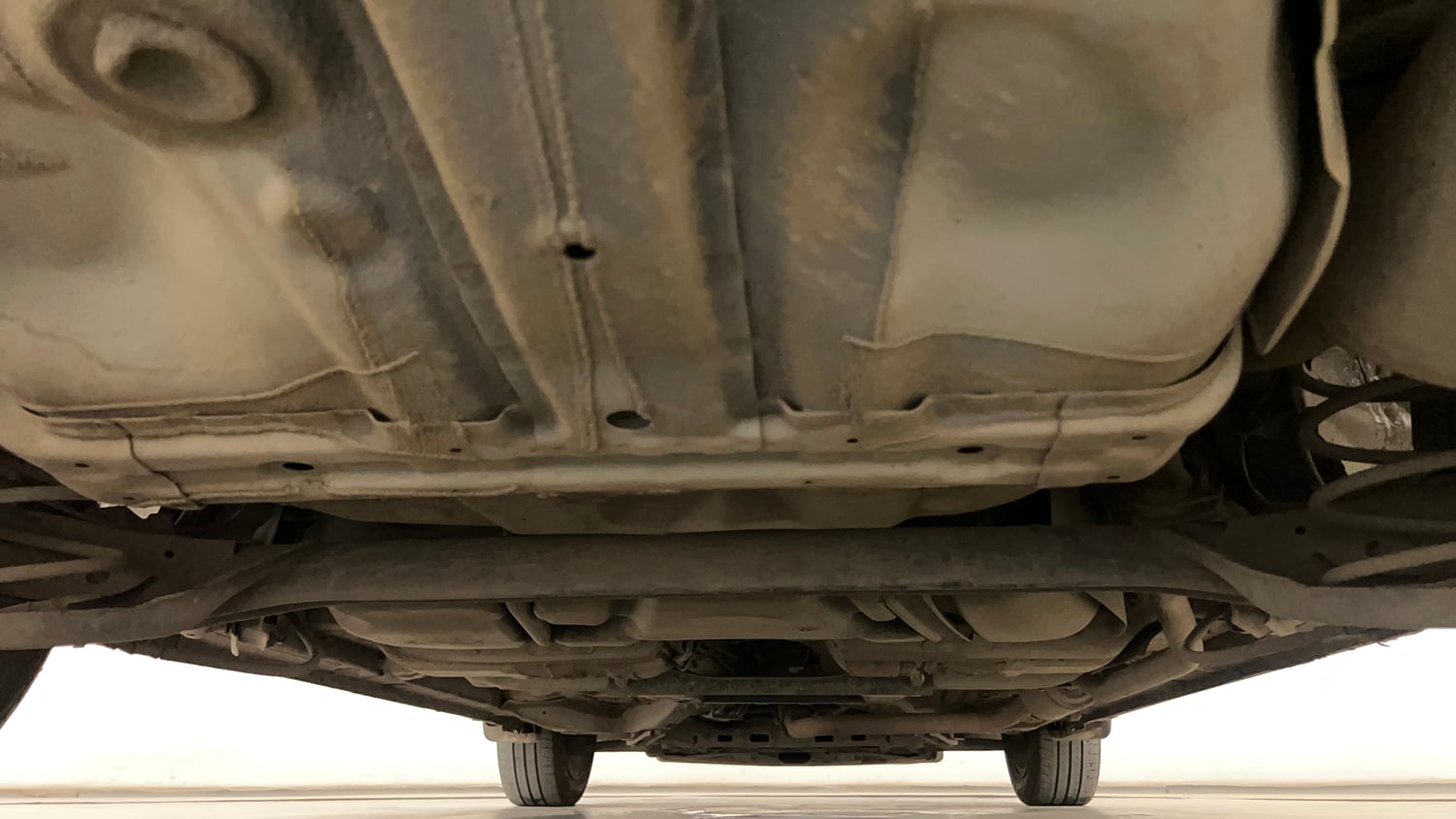 Used 2023 Honda City V CVT Petrol Petrol Automatic extra REAR UNDERBODY VIEW (TAKEN FROM REAR)