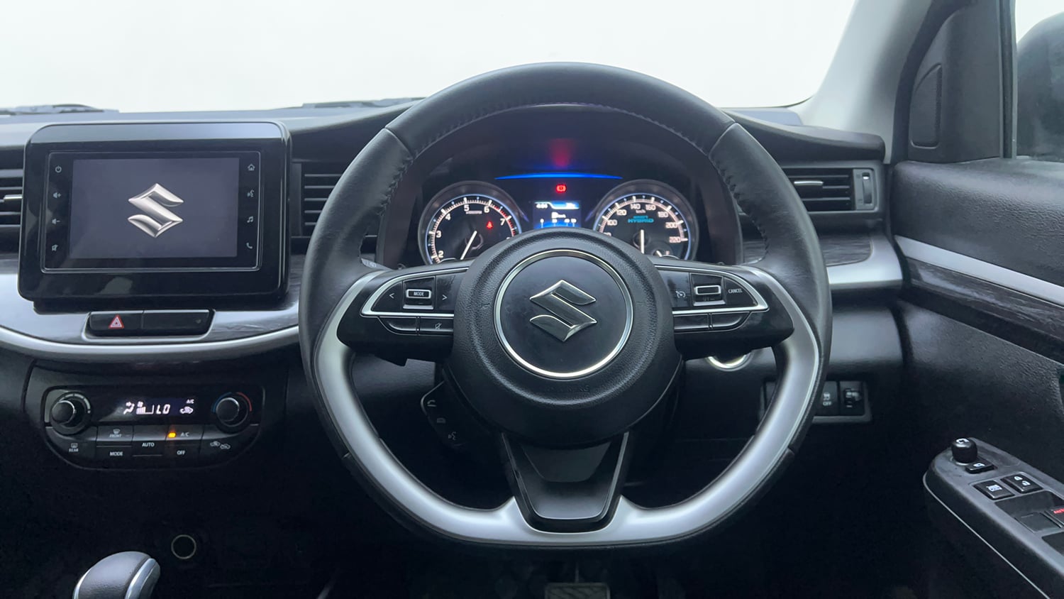 Used 2023 Maruti Suzuki XL6 Alpha AT Petrol Petrol Automatic interior STEERING VIEW