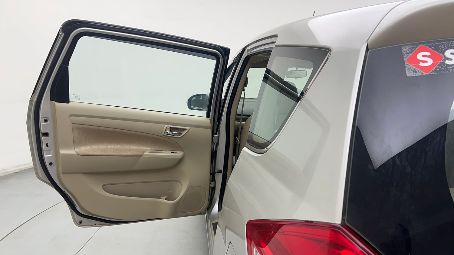 Used 2015 Maruti Suzuki Ertiga Vxi Petrol Manual interior LEFT REAR DOOR OPEN VIEW