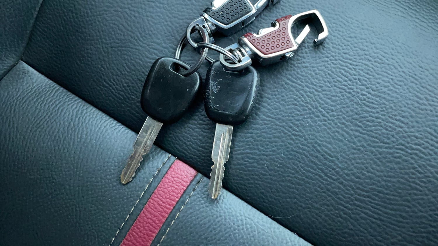 Used 2017 maruti-suzuki Alto K10 VXi (O) AMT Petrol Automatic extra CAR KEY VIEW