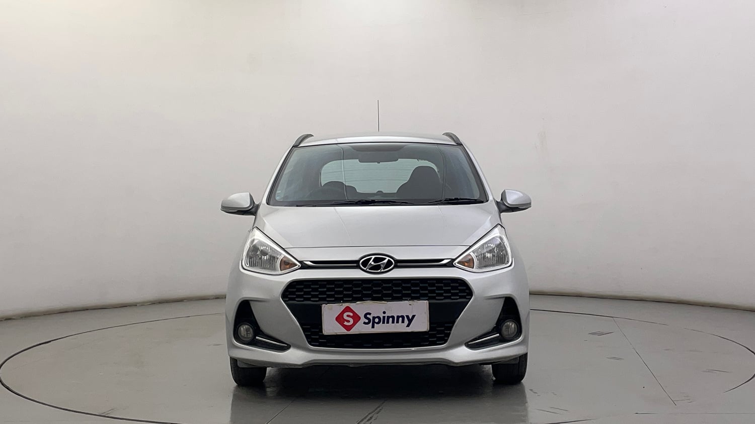 Used 2018 Hyundai Grand i10 Sportz AT 1.2 Kappa VTVT Petrol Automatic exterior FRONT VIEW