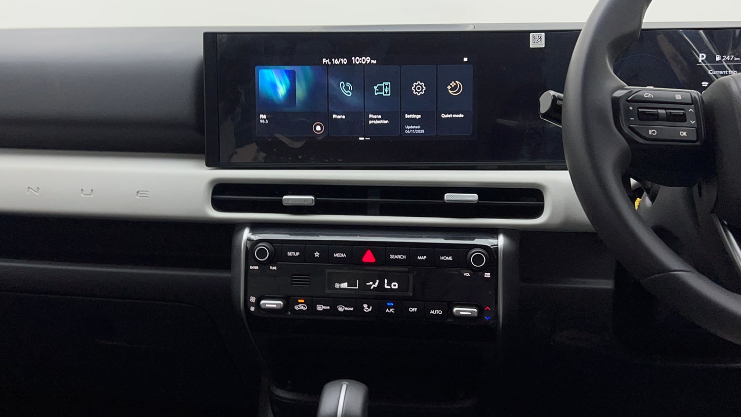 Used 2026 Hyundai Venue 1.0 Turbo Petrol DCT HX6 Petrol Automatic interior MUSIC SYSTEM & AC CONTROL VIEW