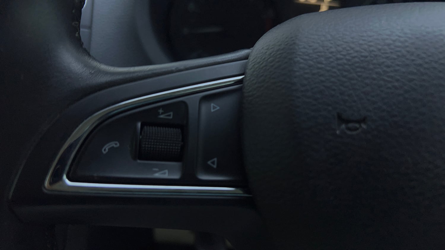 Used 2021 Skoda Rapid Style AT Petrol Automatic top_features Cruise control
