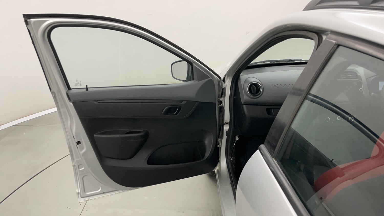 Used 2022 Renault Kwid RXT 1.0 AMT (O) Petrol Automatic interior LEFT FRONT DOOR OPEN VIEW