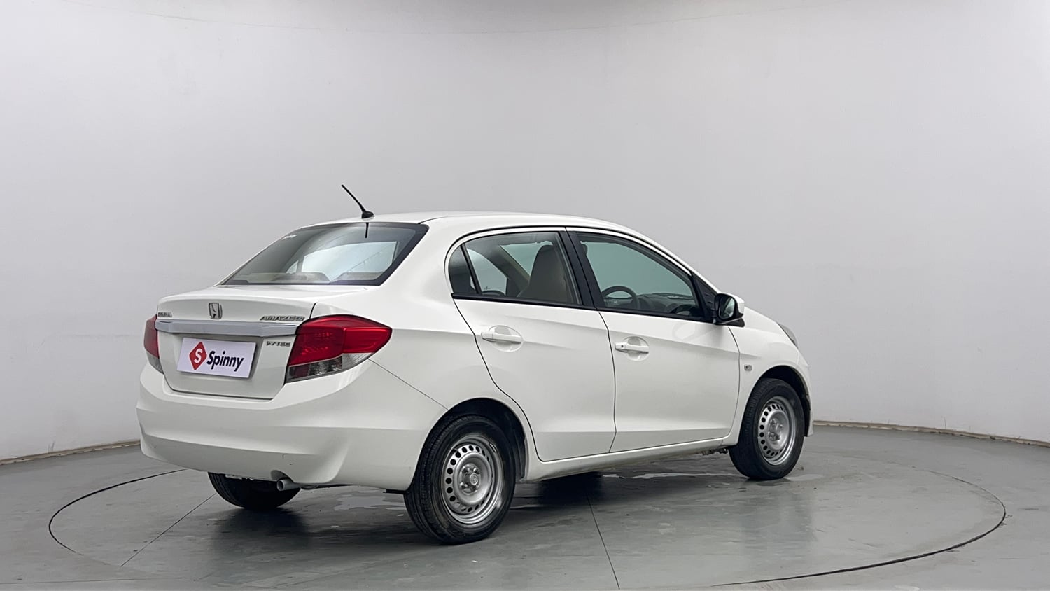 Used 2013 Honda Amaze 1.2 EX i-VTEC Petrol Manual exterior RIGHT REAR CORNER VIEW