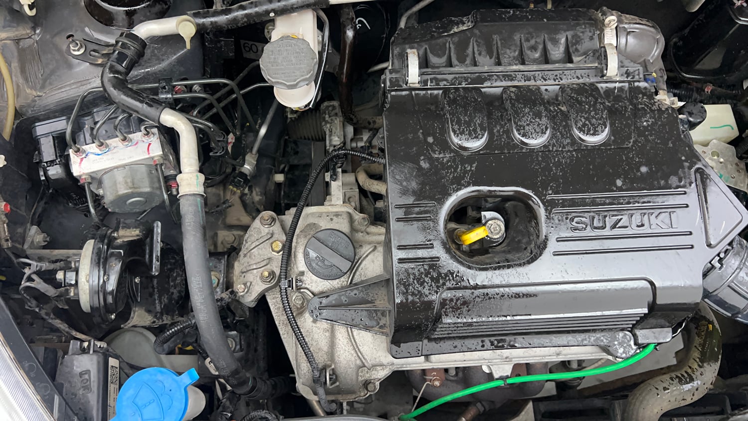Used 2017 Maruti Suzuki Celerio ZXI (O) AMT Petrol Automatic engine ENGINE RIGHT SIDE VIEW