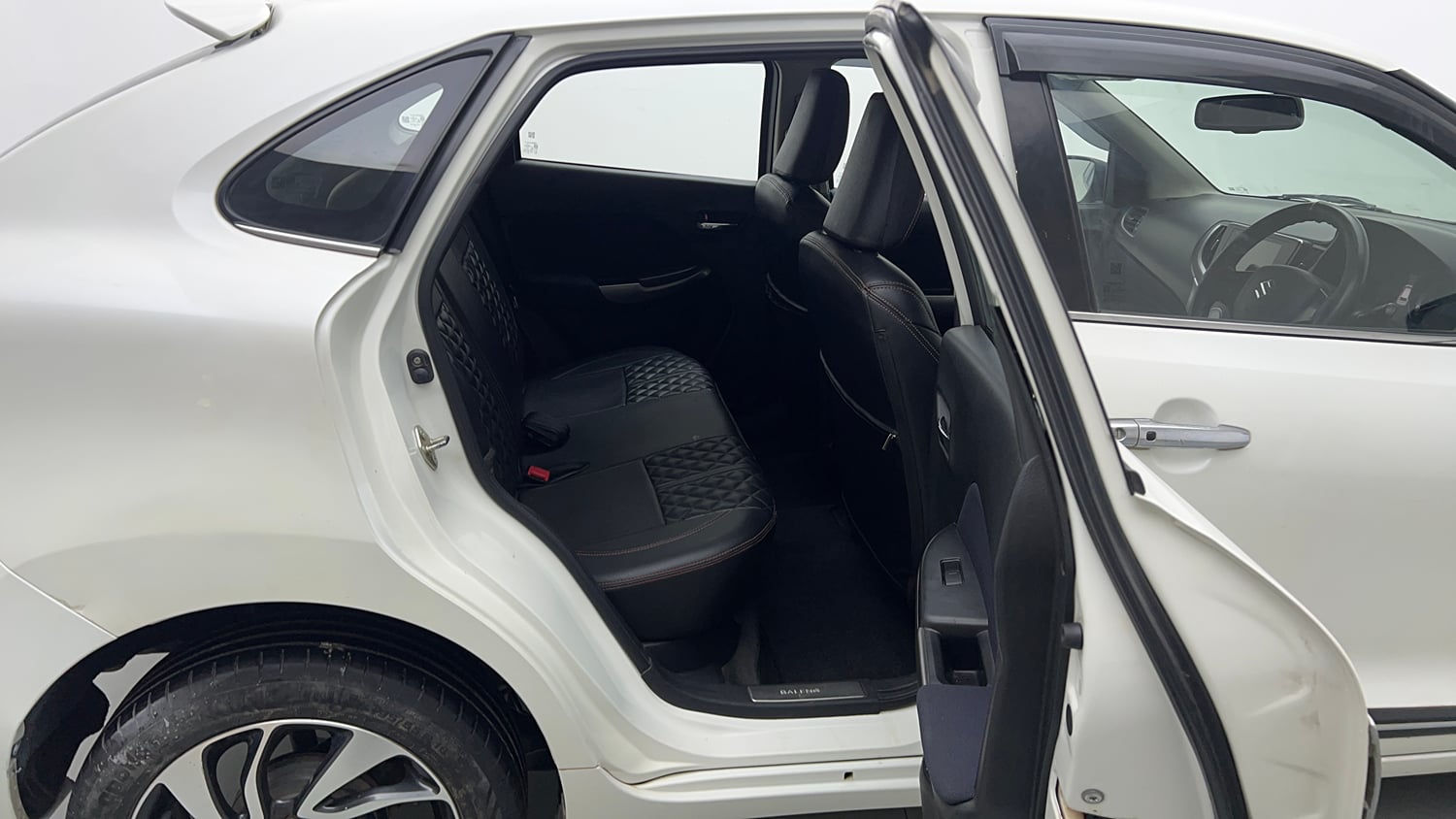 Used 2020 Maruti Suzuki Baleno Zeta Petrol Manual interior RIGHT SIDE REAR DOOR CABIN VIEW