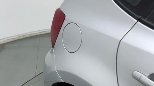 Used 2017 Volkswagen Polo Comfortline 1.2L (P) Petrol Manual dents MINOR SCRATCH