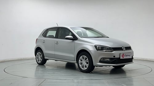 Used 2017 Volkswagen Polo Comfortline 1.2L (P) Petrol Manual exterior RIGHT FRONT CORNER VIEW