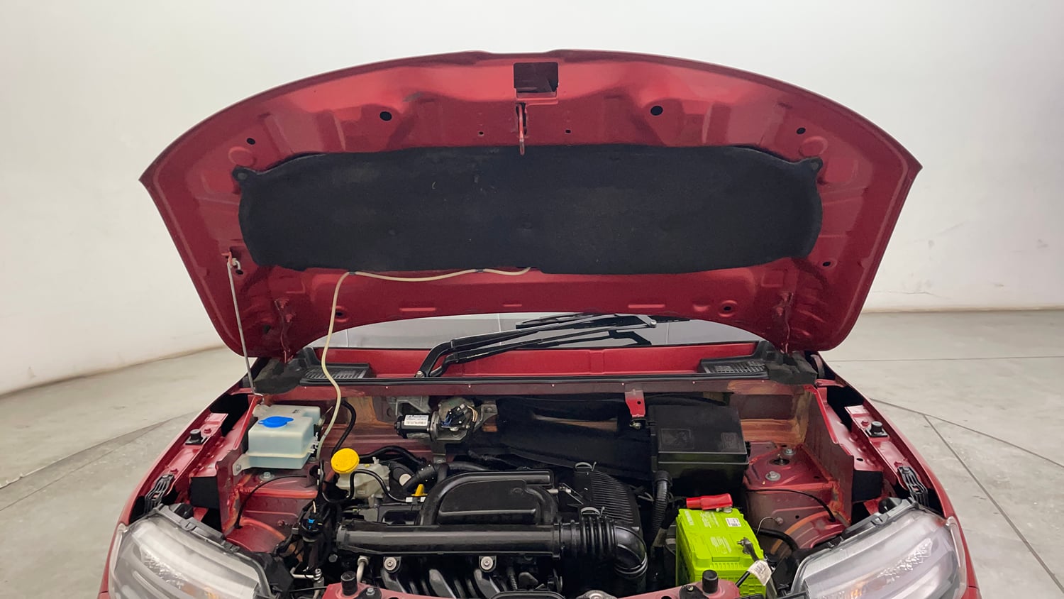Used 2024 Renault Kwid RXL (O) 1.0 Petrol Manual engine ENGINE & BONNET OPEN FRONT VIEW