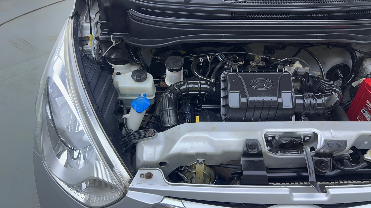Used 2018 Hyundai Eon Era + Petrol Manual engine ENGINE RIGHT SIDE VIEW