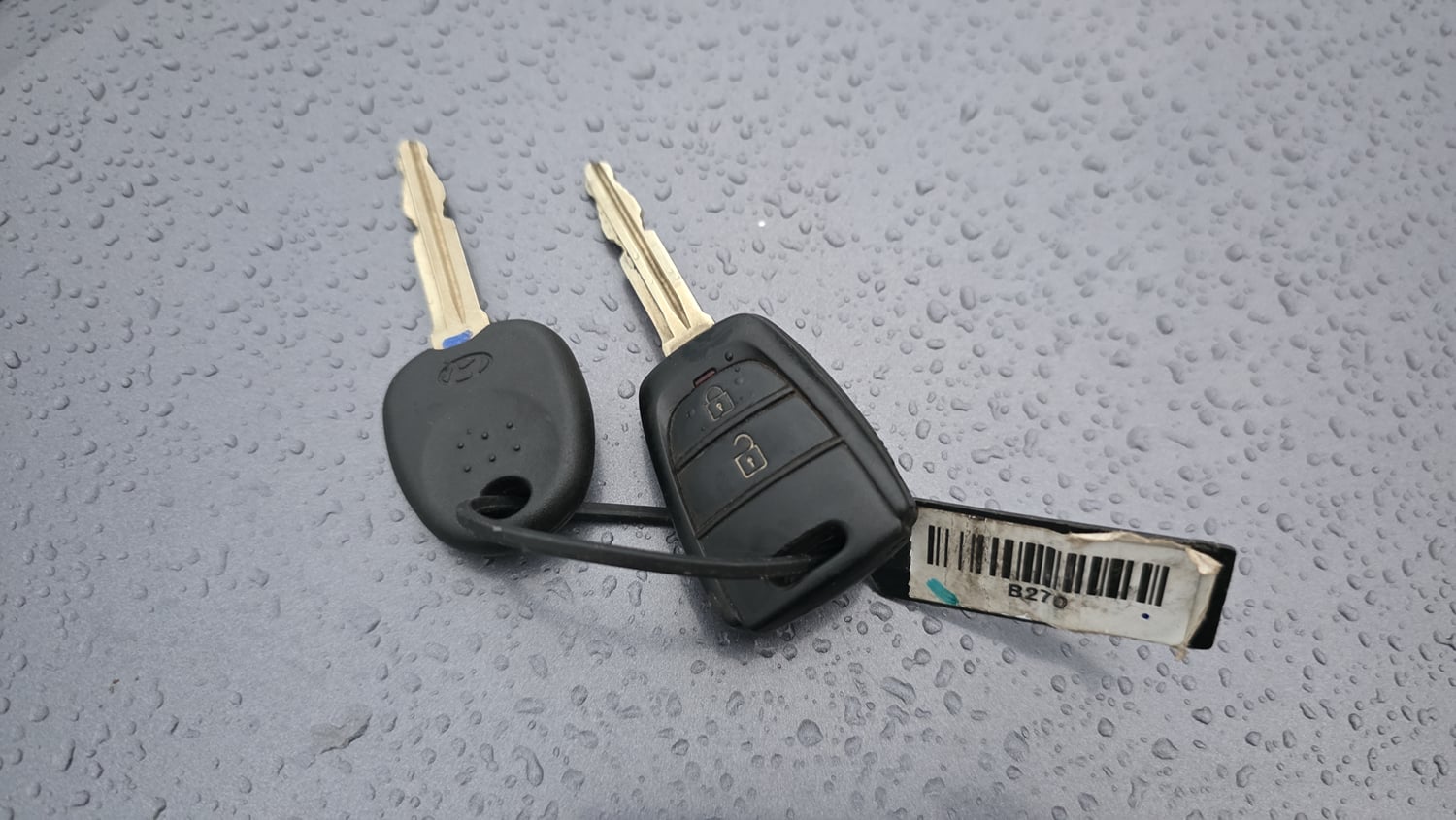 Used 2018 Hyundai Grand i10 Sportz (O) 1.2 Kappa VTVT Petrol Manual extra CAR KEY VIEW