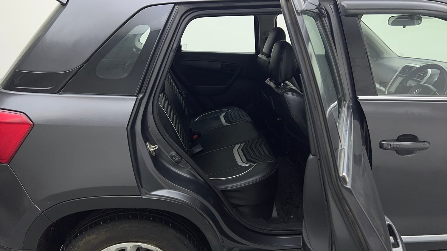 Used 2020 maruti-suzuki Vitara Brezza VXi Petrol Manual interior RIGHT SIDE REAR DOOR CABIN VIEW
