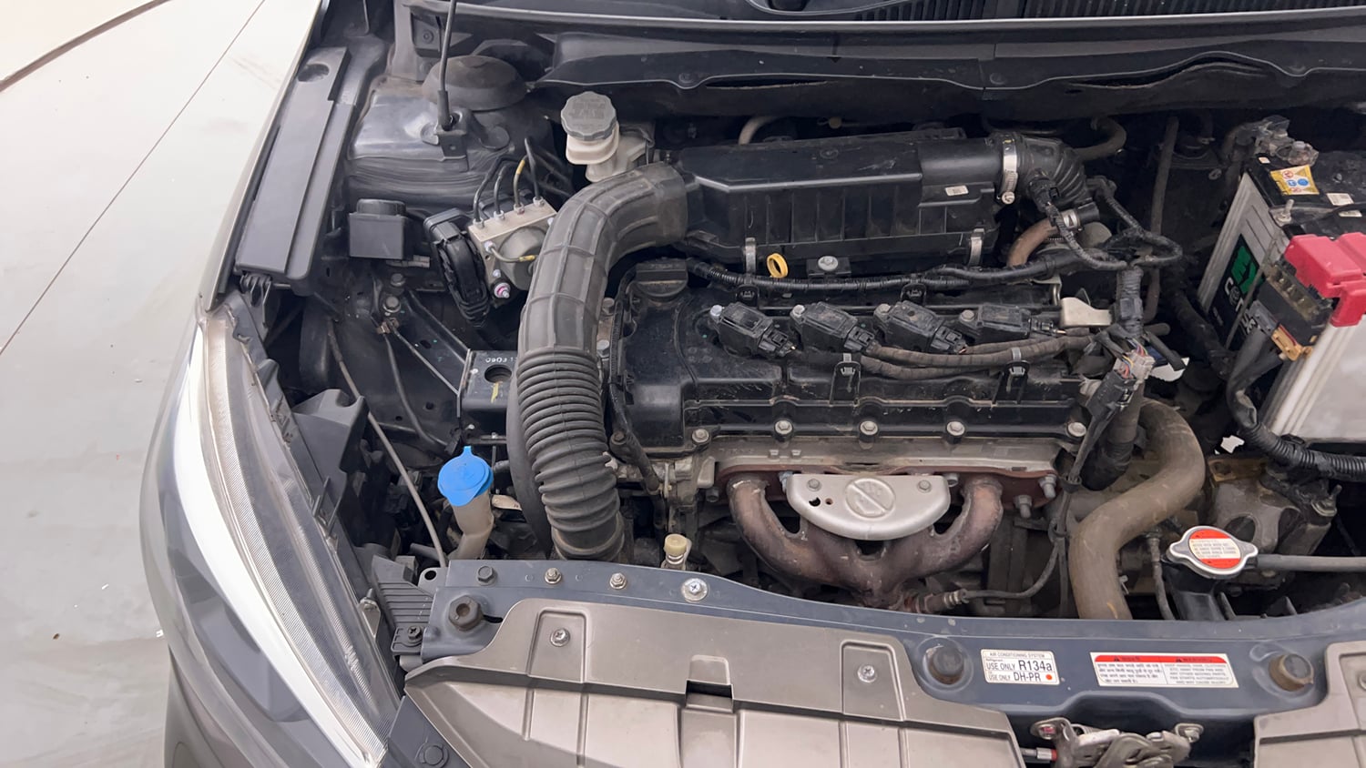 Used 2021 Maruti Suzuki Ciaz Alpha 1.5 Petrol Manual engine ENGINE RIGHT SIDE VIEW