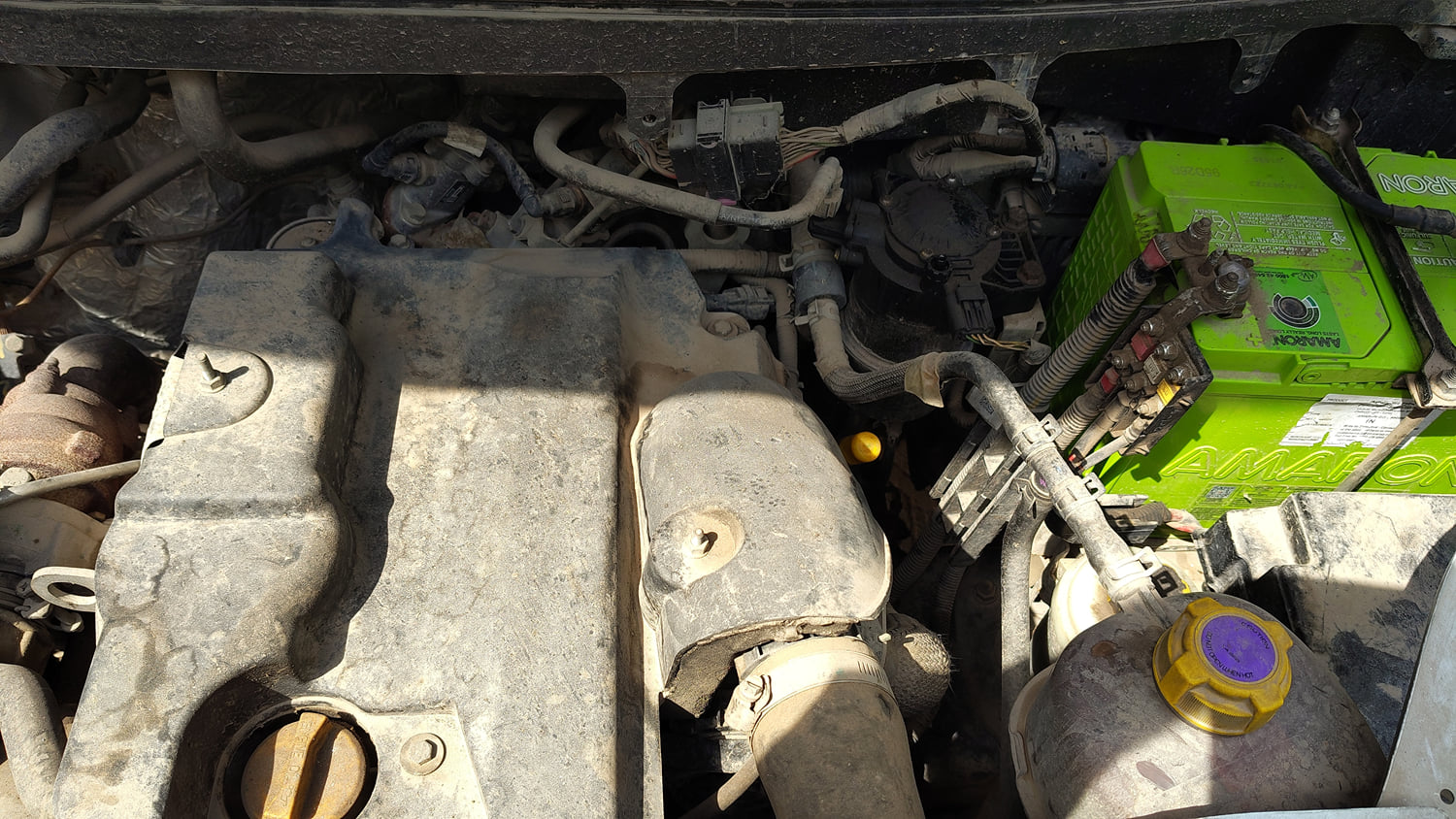 Used 2017 Mahindra TUV300 T8 mHAWK100 Diesel Manual engine ENGINE LEFT SIDE VIEW