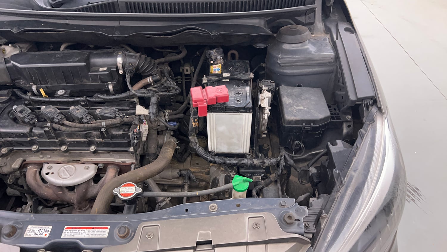 Used 2021 Maruti Suzuki Ciaz Alpha 1.5 Petrol Manual engine ENGINE LEFT SIDE VIEW