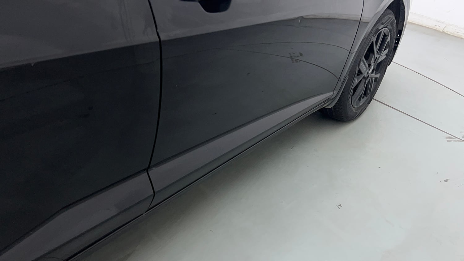 Used 2024 Hyundai Verna SX (O) 1.5 Turbo Petrol DCT Petrol Automatic dents MINOR SCRATCH
