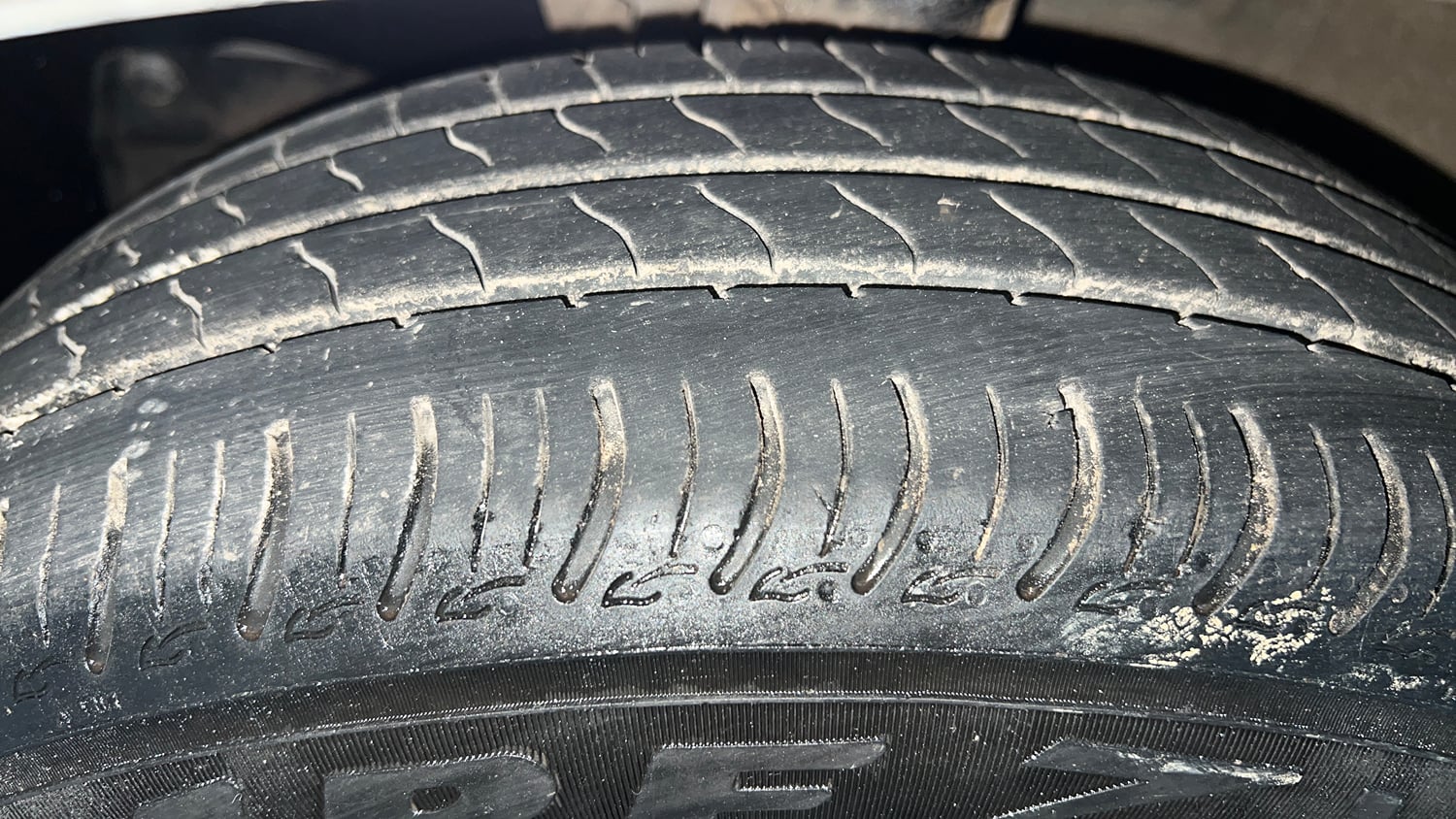 Used 2024 Maruti Suzuki Wagon R VXI 1.0 CNG Cng Manual tyres LEFT FRONT TYRE TREAD VIEW