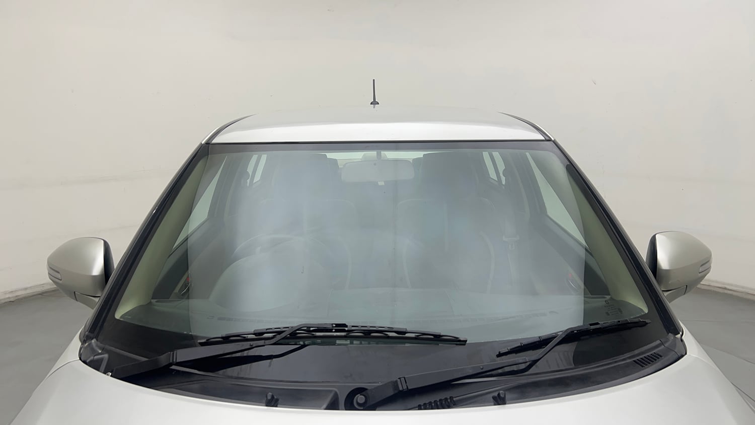 Used 2017 Maruti Suzuki Swift Dzire VXI Petrol Manual exterior FRONT WINDSHIELD VIEW