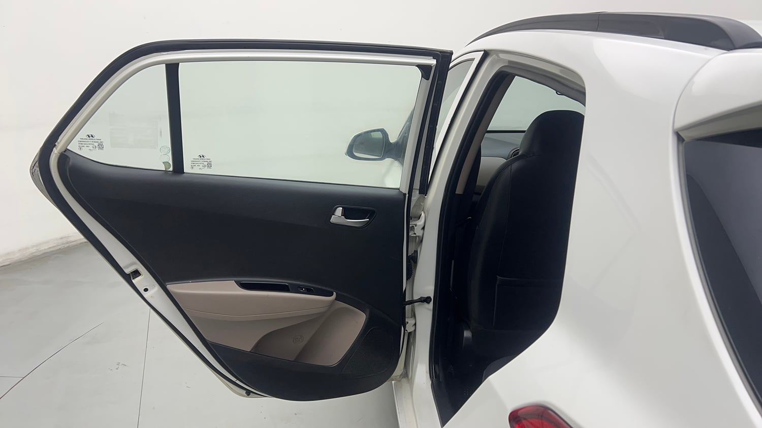 Used 2016 Hyundai Grand i10 Asta 1.2 Kappa VTVT Petrol Manual interior LEFT REAR DOOR OPEN VIEW