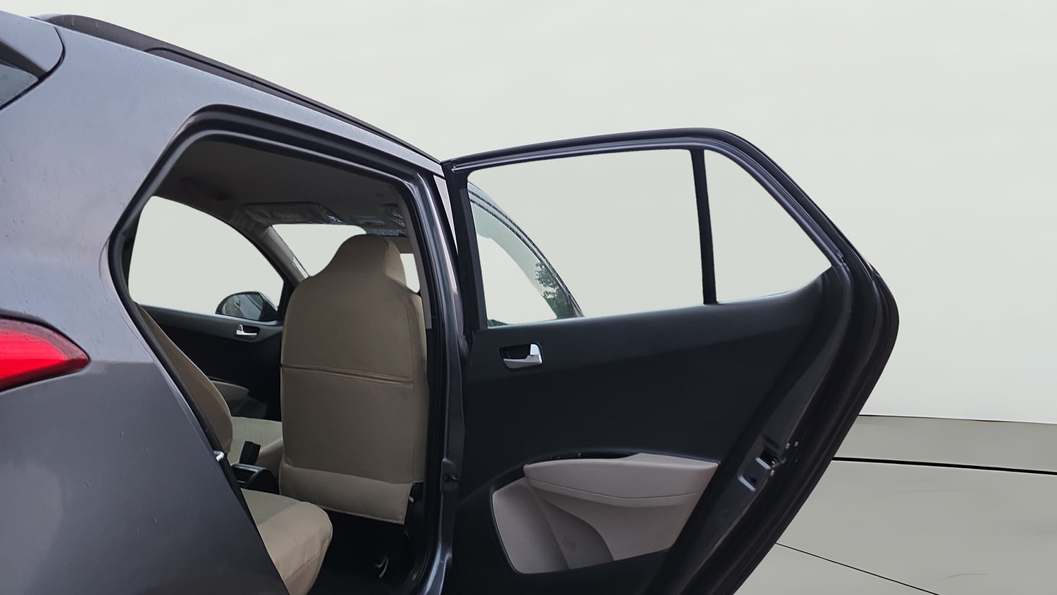 Used 2018 Hyundai Grand i10 Sportz (O) 1.2 Kappa VTVT Petrol Manual interior RIGHT REAR DOOR OPEN VIEW