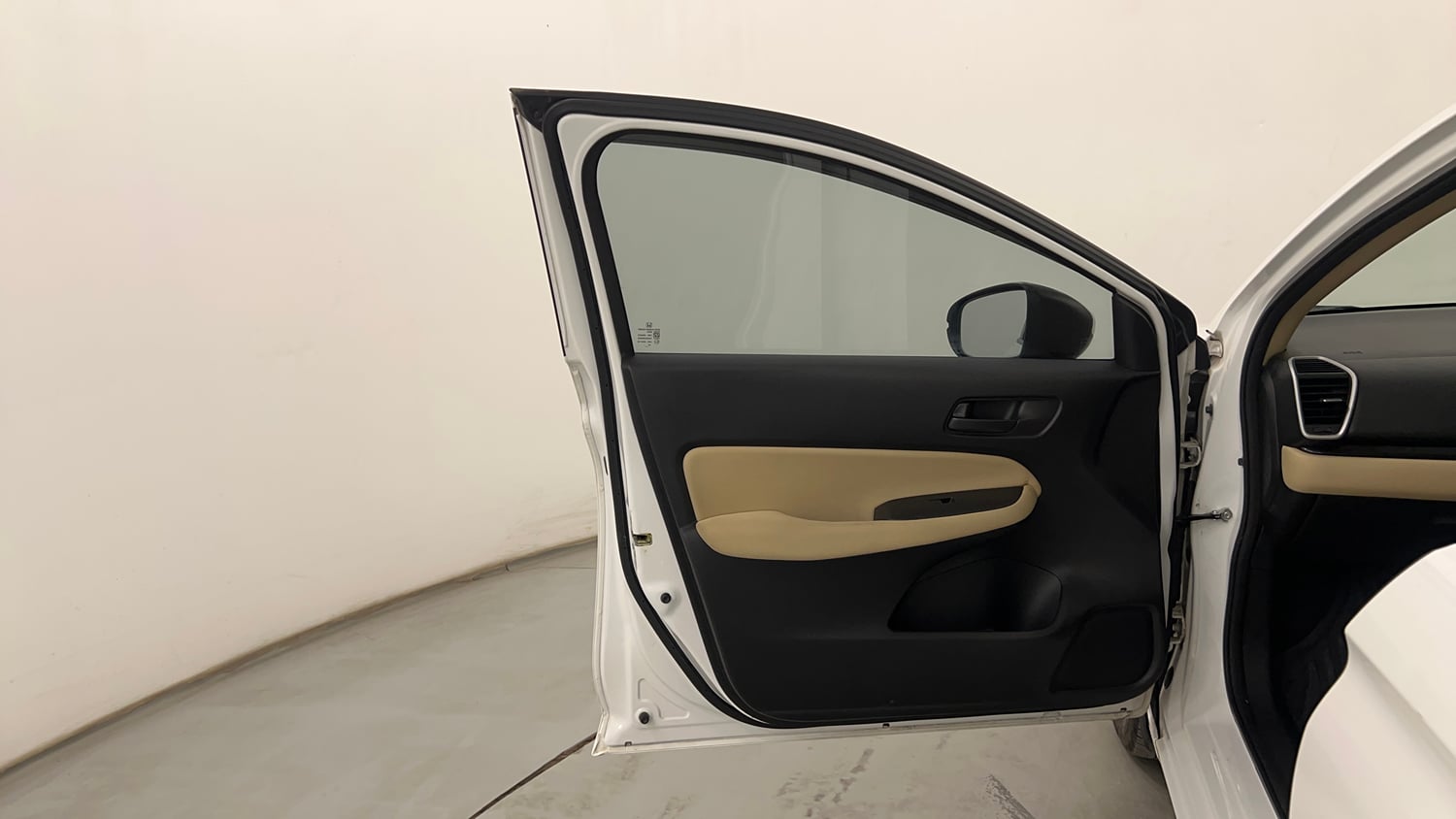 Used 2023 Honda City V CVT Petrol Petrol Automatic interior LEFT FRONT DOOR OPEN VIEW