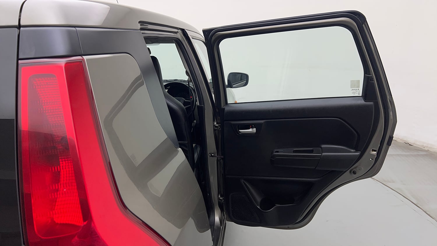 Used 2024 Maruti Suzuki Wagon R VXI 1.0 CNG Cng Manual interior RIGHT REAR DOOR OPEN VIEW