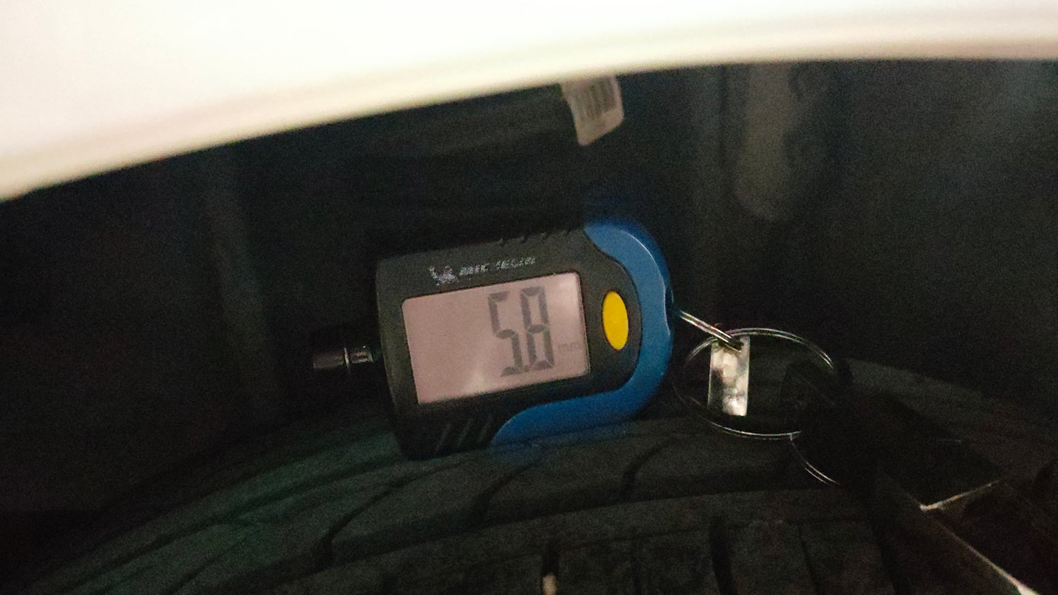 Used 2018 Tata Tiago Revotron XZA Petrol Automatic tyres RIGHT REAR TYRE TREAD VIEW