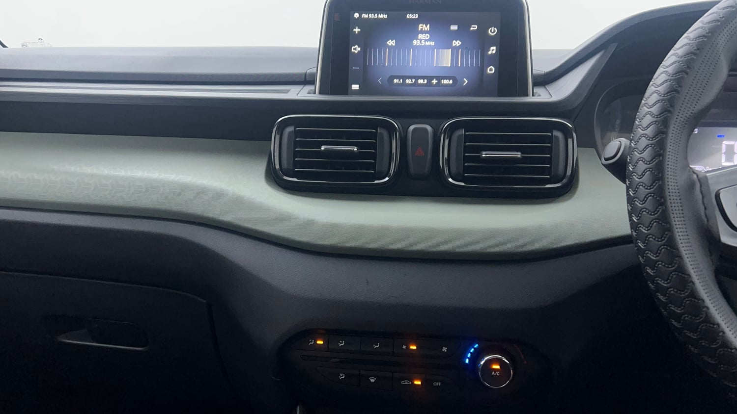 Used 2024 Tata Punch Adventure Rhythm Petrol Manual interior MUSIC SYSTEM & AC CONTROL VIEW