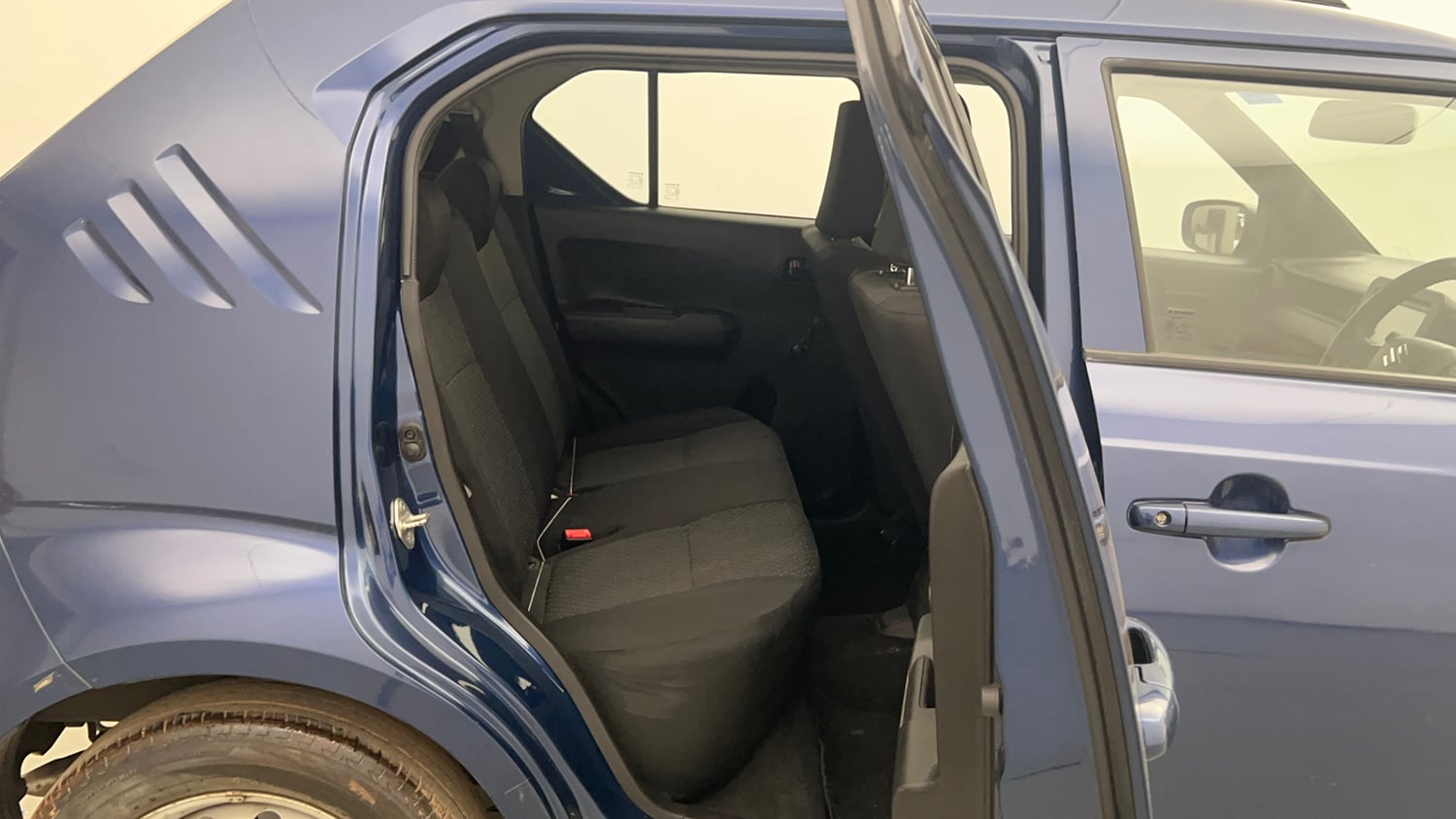 Used 2022 Maruti Suzuki Ignis Sigma 1.2 MT Petrol Manual interior RIGHT SIDE REAR DOOR CABIN VIEW