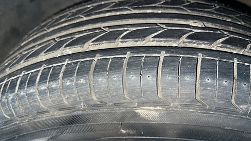 Used 2017 Volkswagen Polo Comfortline 1.2L (P) Petrol Manual tyres LEFT FRONT TYRE TREAD VIEW