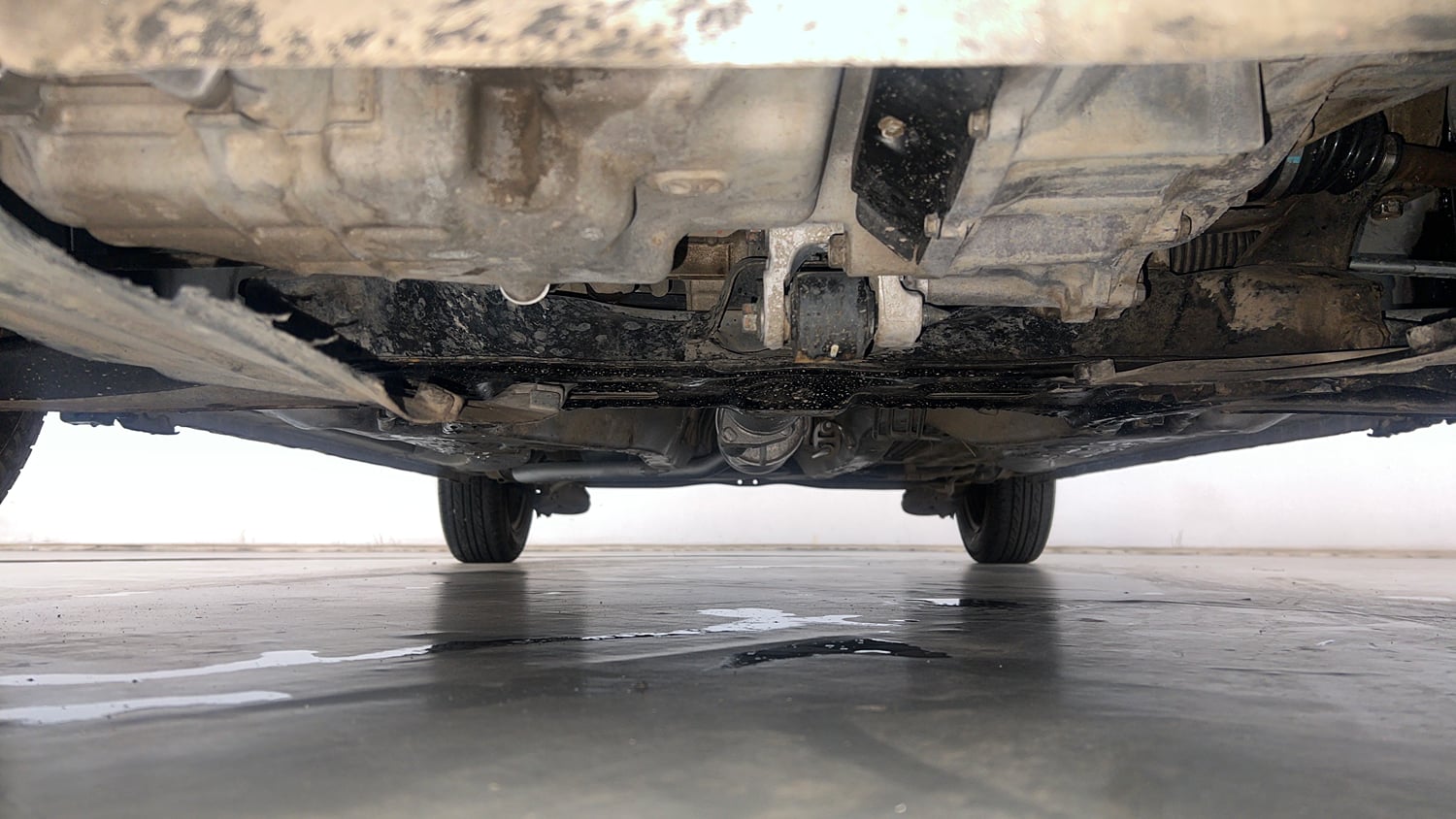 Used 2013 Honda Brio S MT Petrol Manual extra FRONT LEFT UNDERBODY VIEW