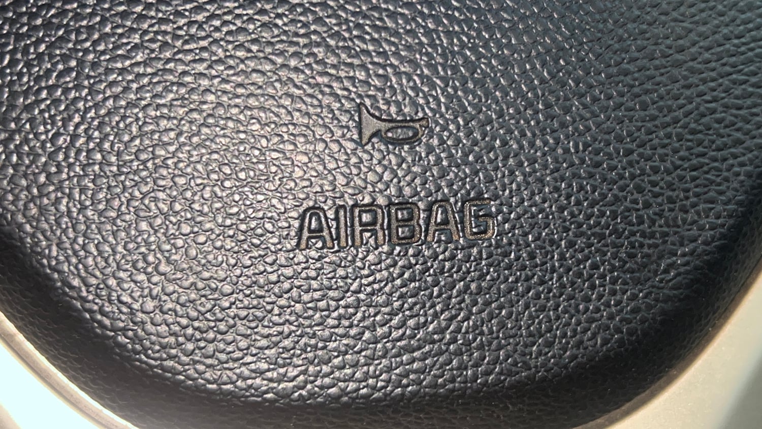 Used 2019 Hyundai Santro Sportz AMT Petrol Automatic top_features Airbags