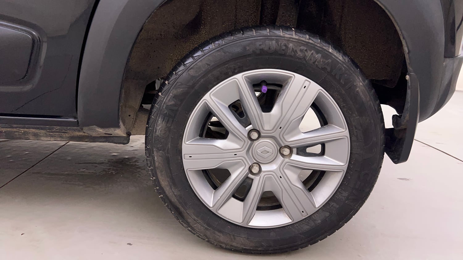 Used 2023 Renault Kwid CLIMBER AMT Urban Night Limited Edition Petrol Automatic tyres LEFT REAR TYRE RIM VIEW