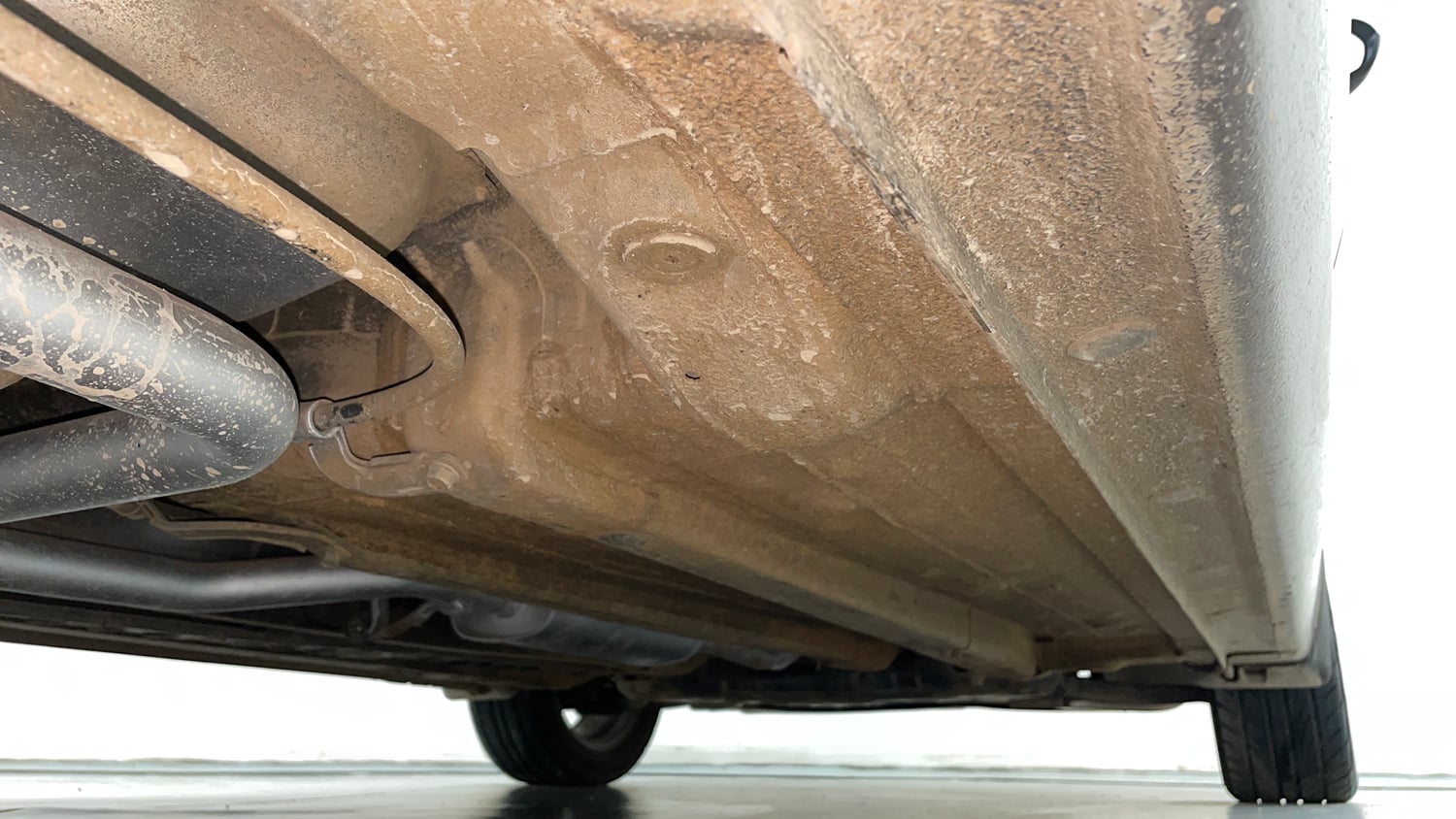 Used 2019 Hyundai Verna SX (O)1.6 VTVT Petrol Manual extra REAR RIGHT UNDERBODY VIEW
