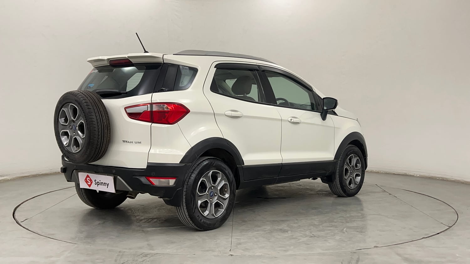 Used 2021 Ford EcoSport Titanium Plus 1.5L Ti-VCT AT Petrol Automatic exterior RIGHT REAR CORNER VIEW