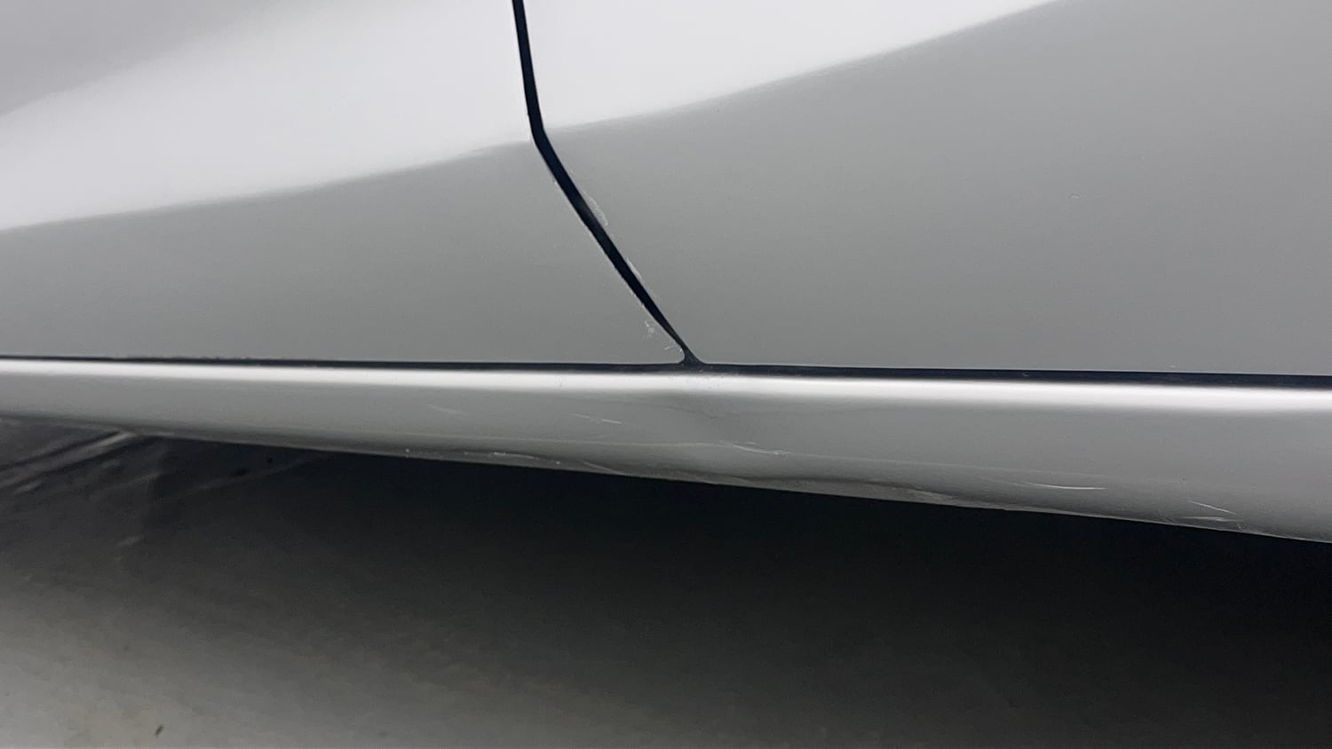 Used 2013 Honda Brio S MT Petrol Manual dents MINOR DENT