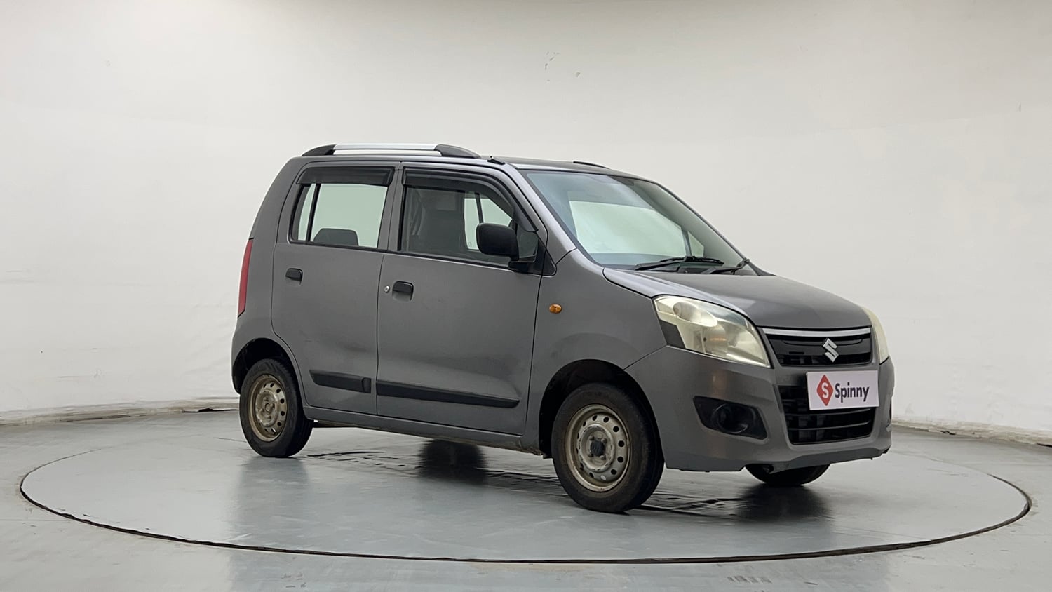 Used 2013 Maruti Suzuki Wagon R LXI CNG Cng Manual exterior RIGHT FRONT CORNER VIEW