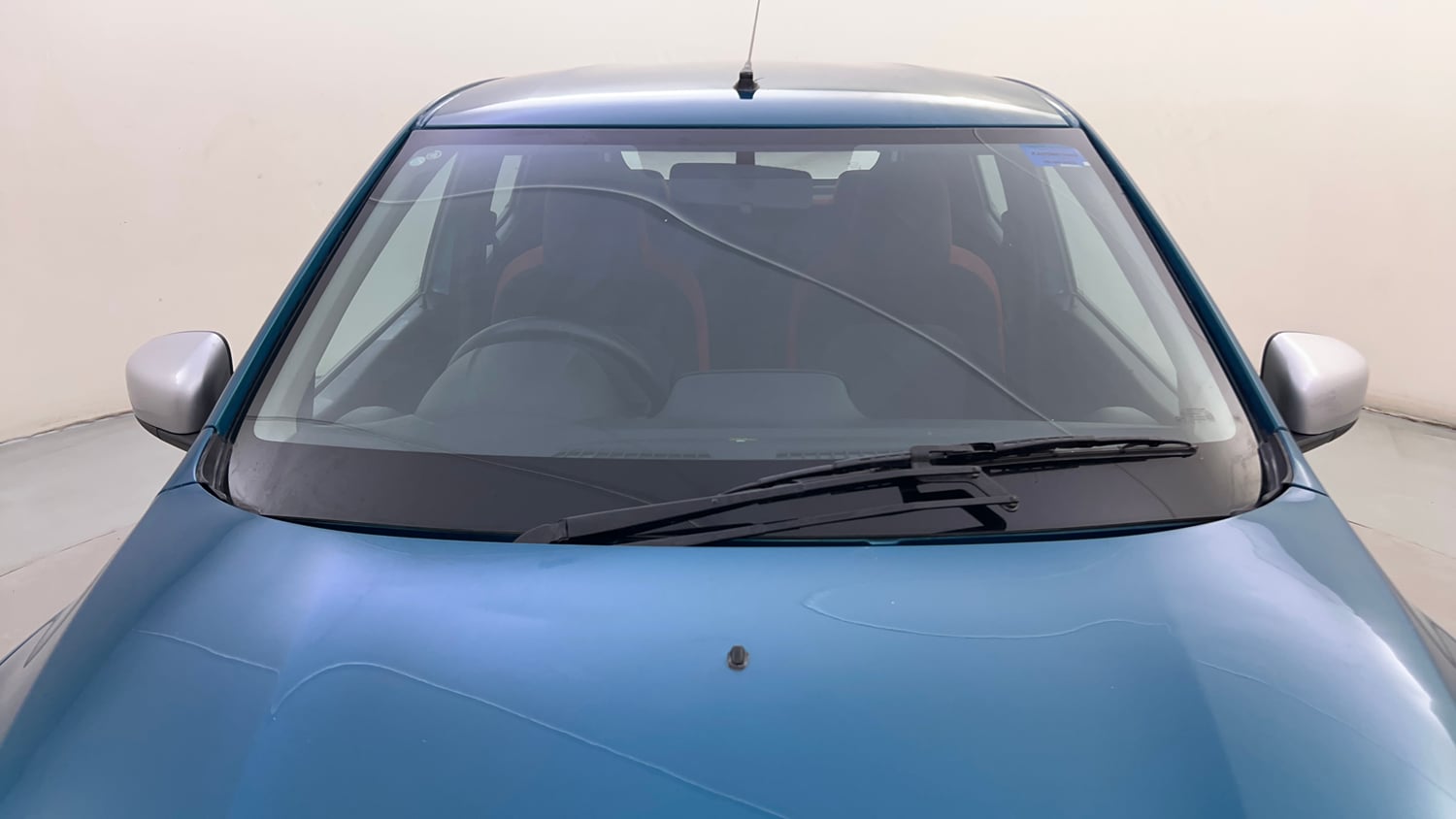Used 2022 Renault Kwid RXT 1.0 AMT Petrol Automatic exterior FRONT WINDSHIELD VIEW